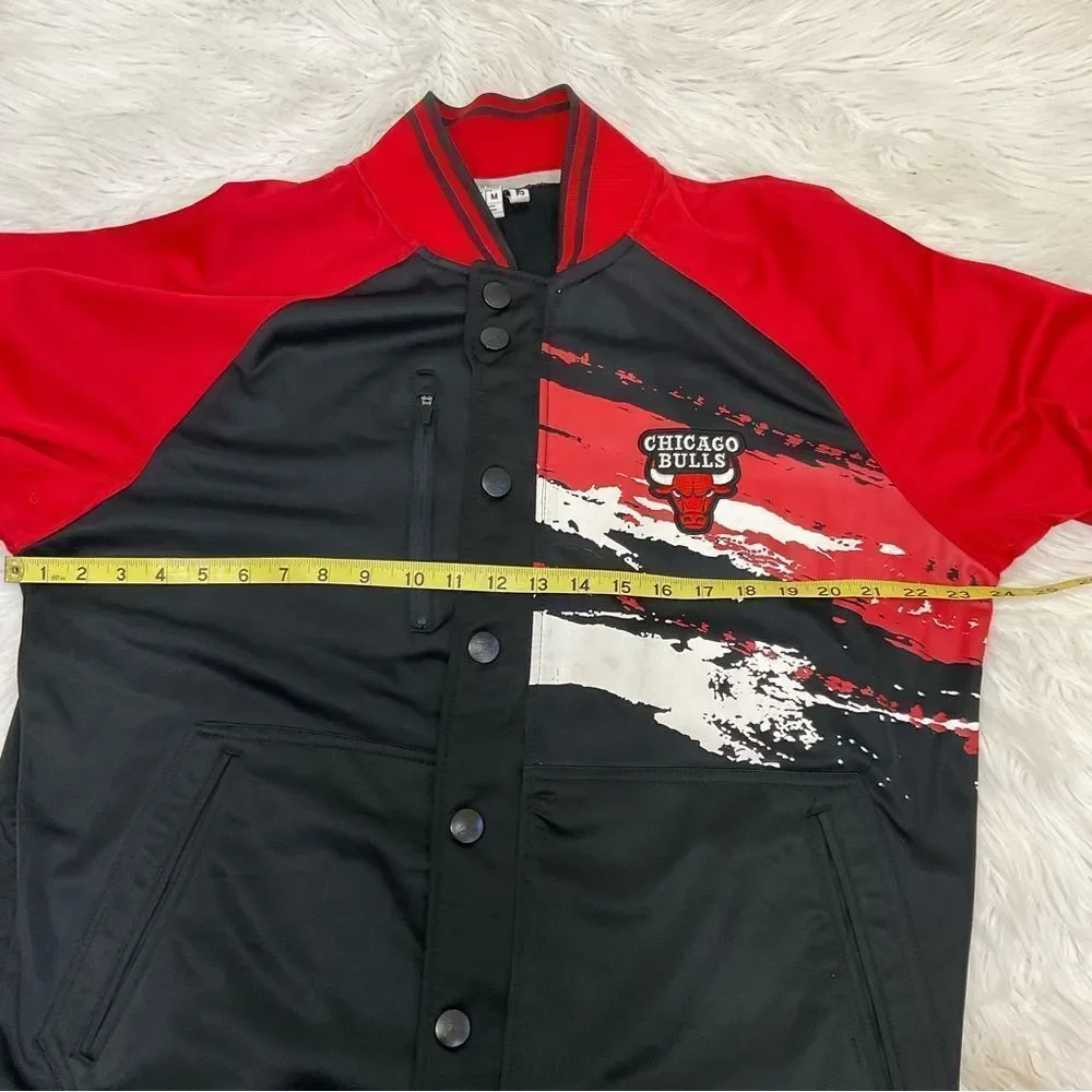 Zipway NBA Chicago Bulls Basketball Zip Up Bomber Sweatshirt Jacket Red Black M